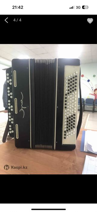 Баян Эра состояние отличное