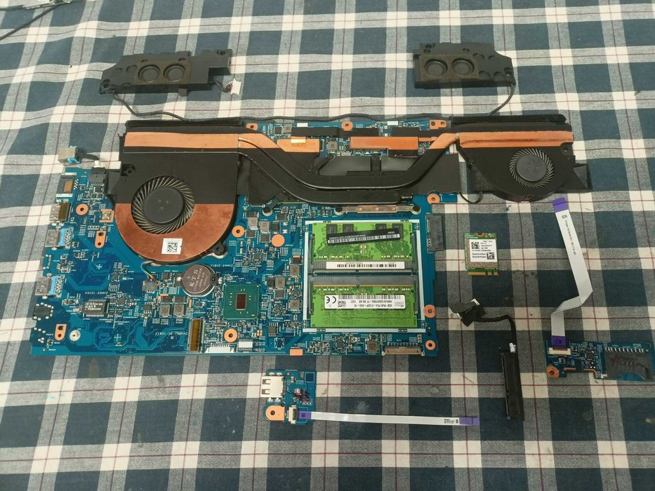 Elemente Acer Aspire VN7 792G