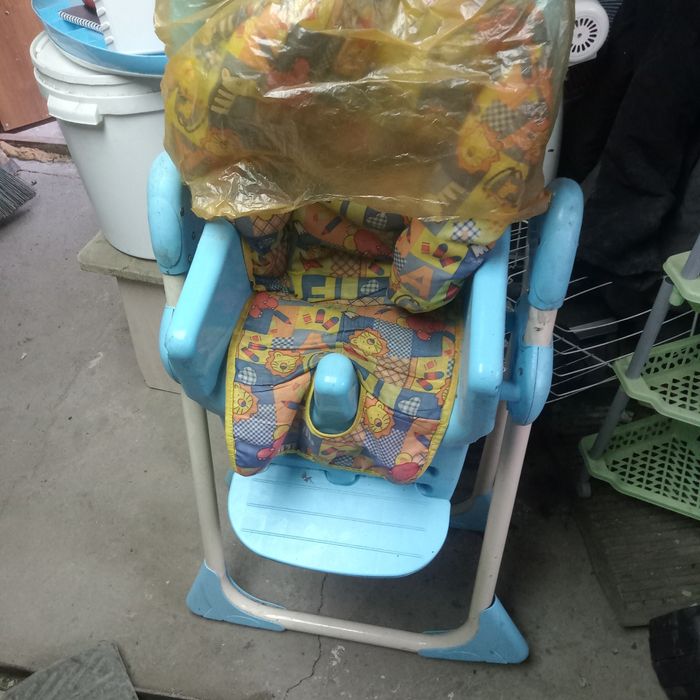 Стульчик для кормления