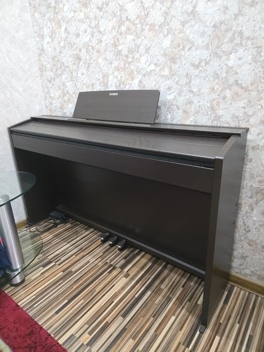 продаю срочно цифровое пианино casio privia px-870
