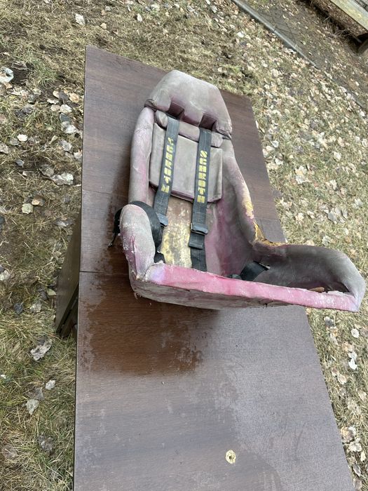 Спортивное Сиденье