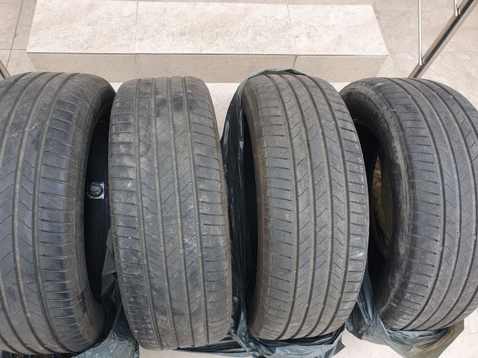 225 60 18 Bridgestone Turanza