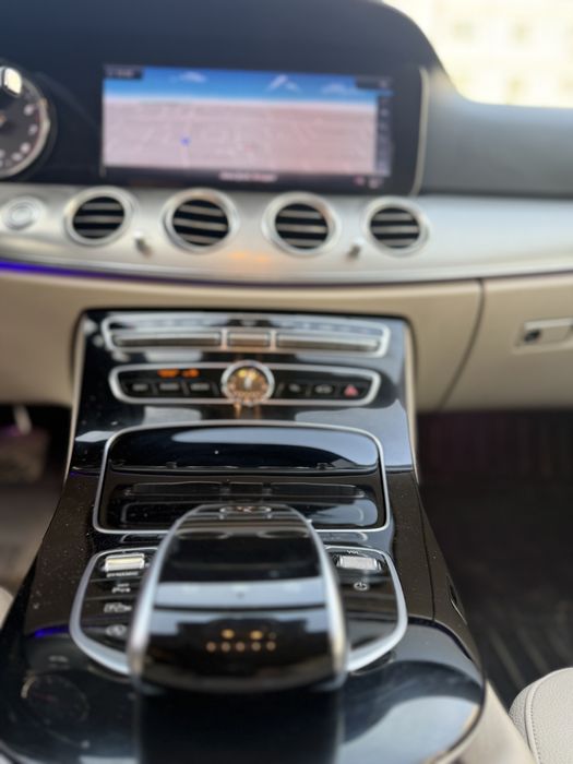 Mercedes E-class 2017 9G-Tronic