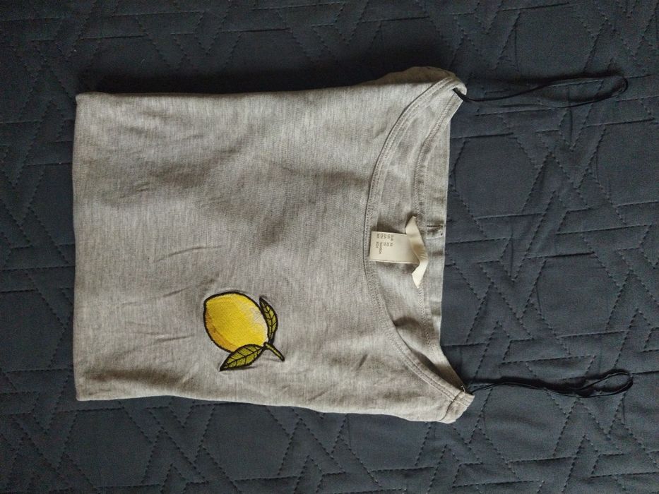 Тениска H&M XS