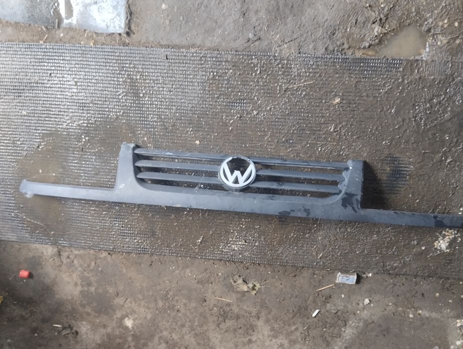 Венто на разбор кузовные детали