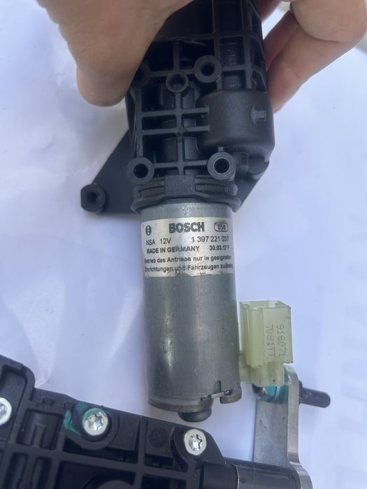 Амортисьори за ел багажник на Audi A6 Ц7