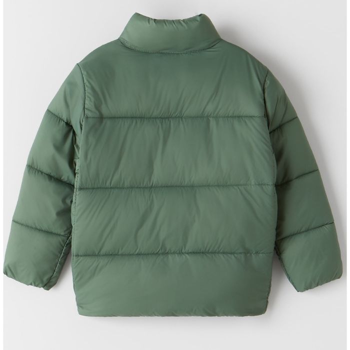 Продавам леко дамско яке на фирмата Зара