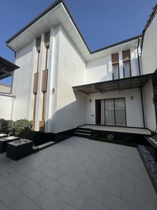 Шикарный новый дом