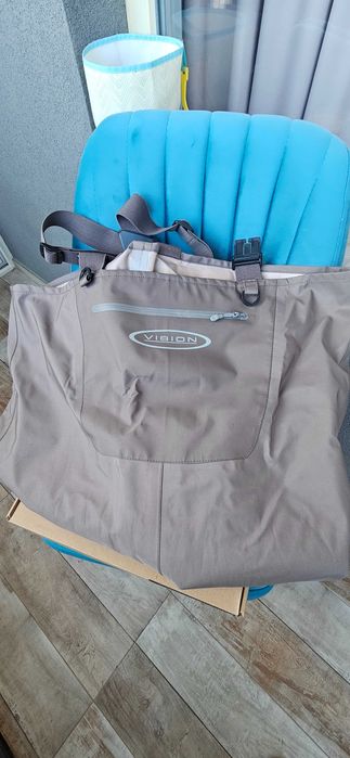 Дишащ гащеризон и Обувки за газенe