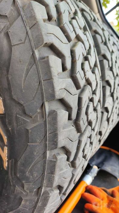 AT шины 235/70R17