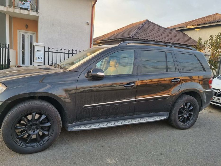 Inchirieri auto/ rent a car / noleggio auto de la 75 ron/zi FARA GARAN