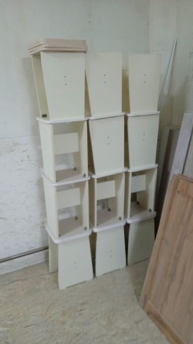 Продам новые стулья
