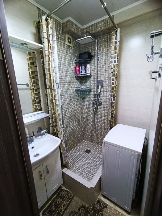 Сдается квартира по месячно