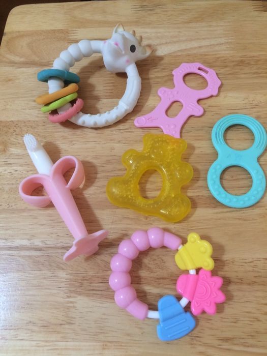 Игрушки для прорезывания зубов