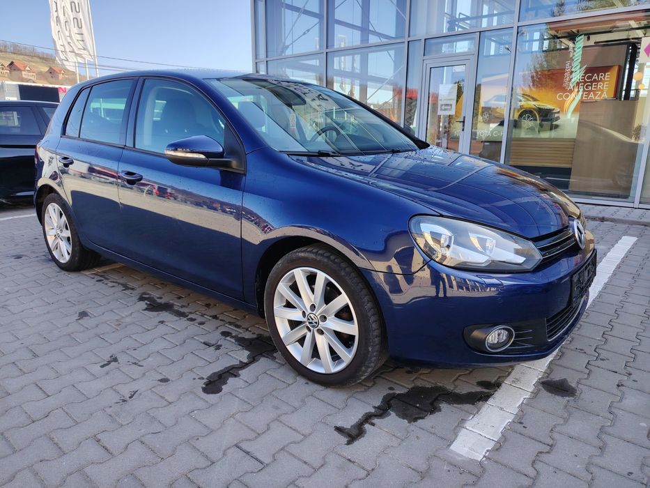 VOLKSWAGEN Golf 2010