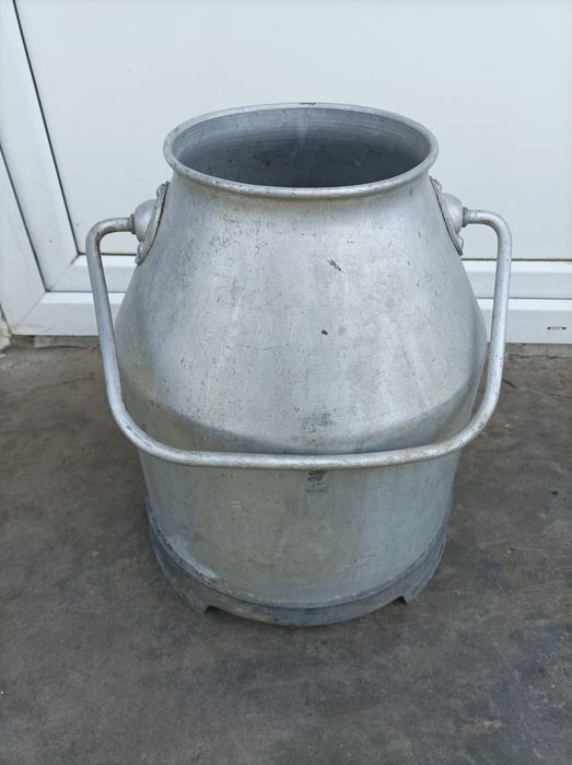 Felinare - Sifoane anii "70 - Bidon aluminiu - Pickup vechi