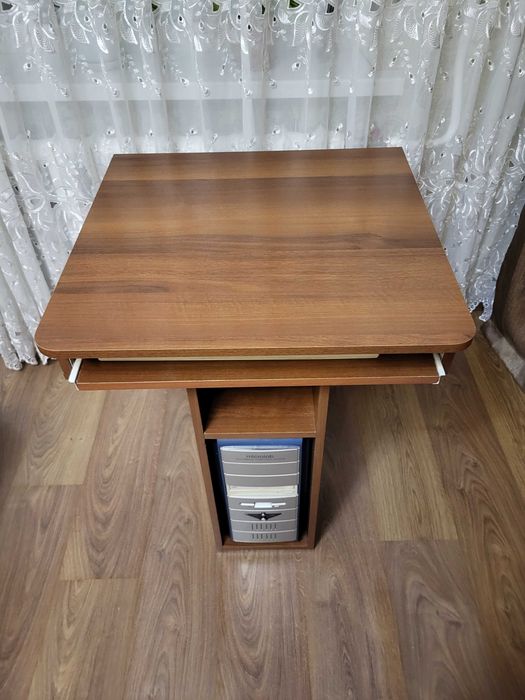 Стол компьютерный б/у торг
