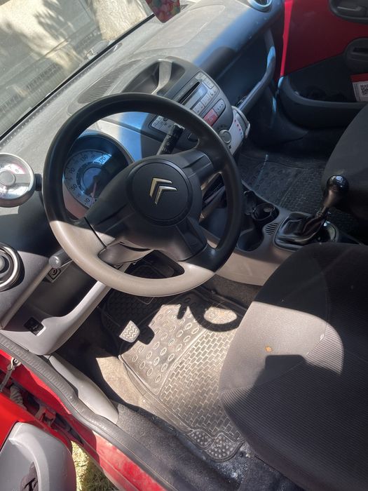 Citroen C1 1.0 benzina, 68cp - Actele la zi, fara ITP si RCA - Pentru inmatriculare / piese / proiect