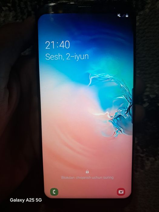 S8 i 4/64 Holat idial obmen apple Xs 11  12 13 prola