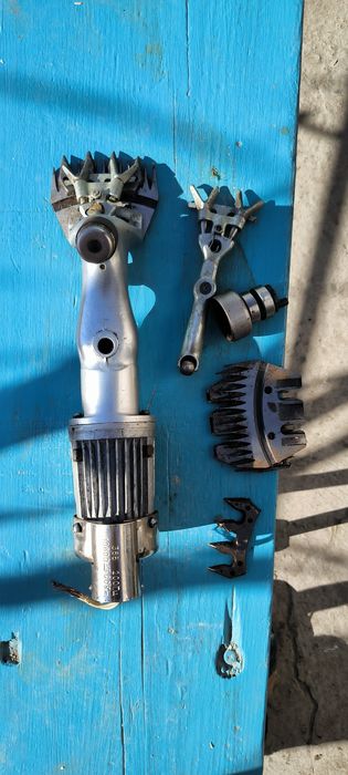 Qo'y yungini oladigan aparat sotiladi