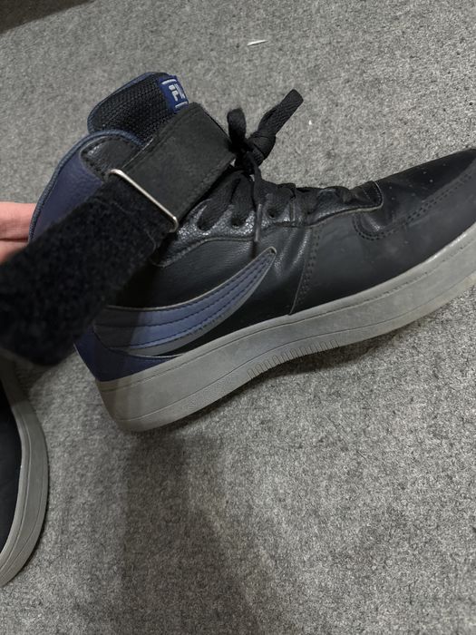 Продам детскую обувь Fila