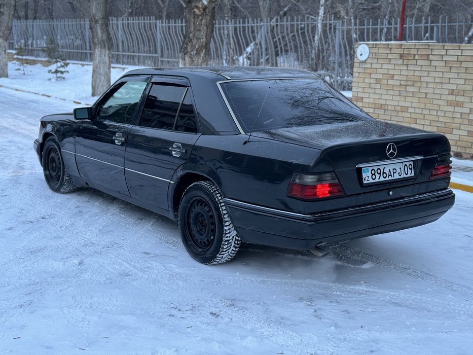Mercedes-Benz E220  АКПП