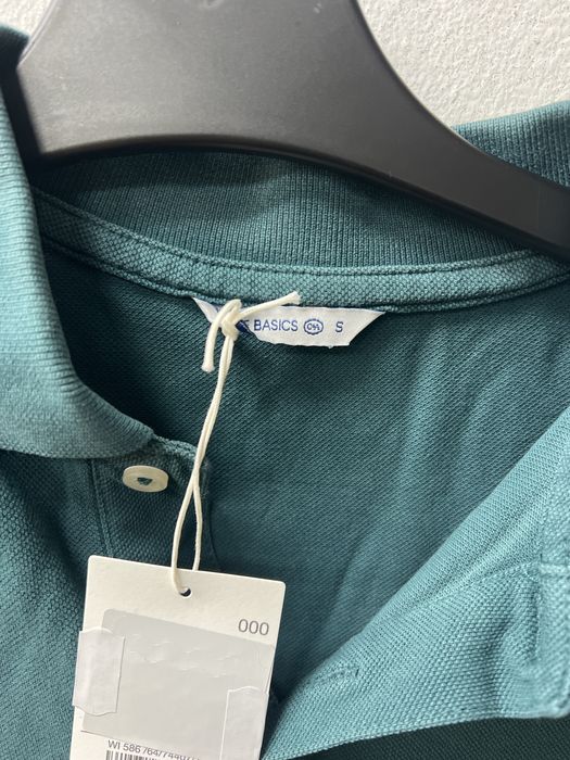 Vand tricou cu guler polo