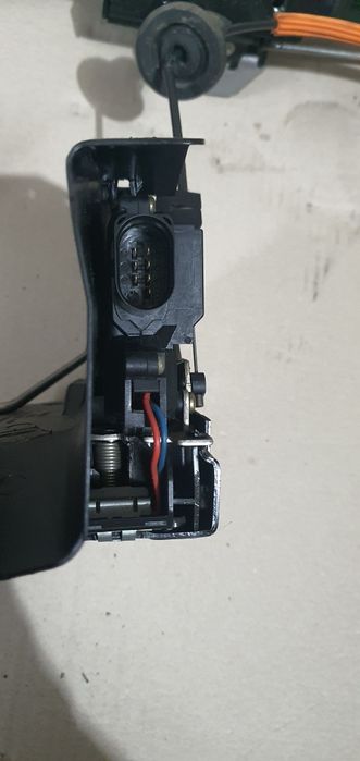 Broasca usa fata spate stanga dreapta audi a4 b6 audi a4 b7 2001 - 2007