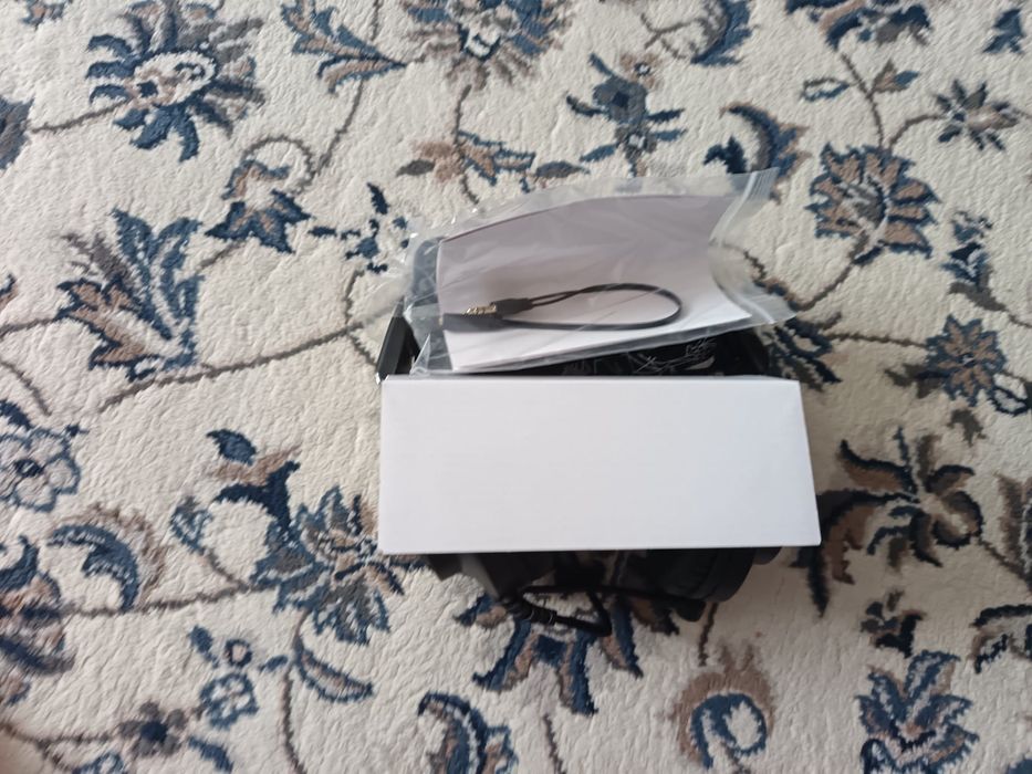 Casti gaming Monster cu leduri