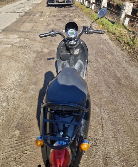 Scuter electric Volta