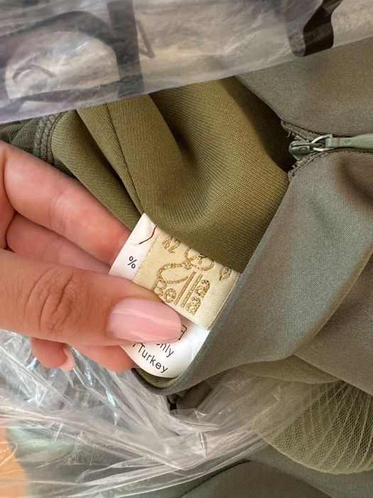 Rochie deosebită, rochie de nașă, soacră, de bal, sexy, crăpata le pic