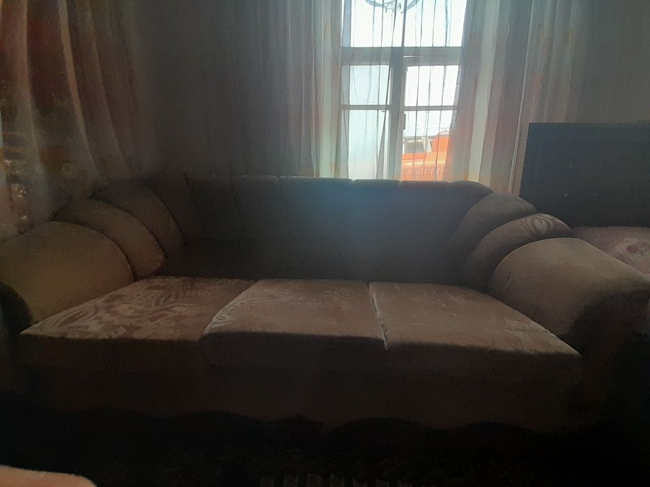 кресло диван сотилади