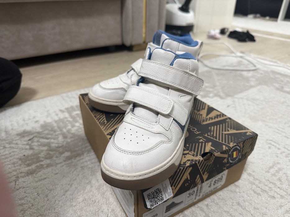 Кроссовки джордан