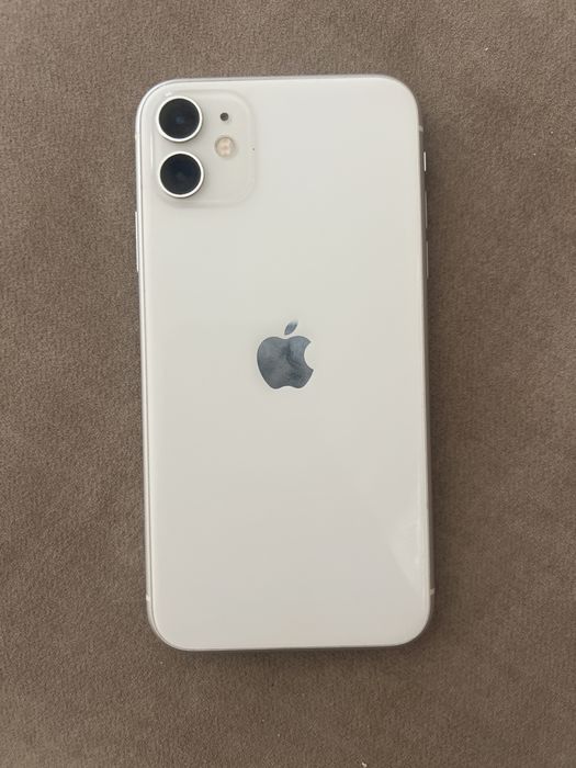 Продам iPhone 11 в отличном состоянии