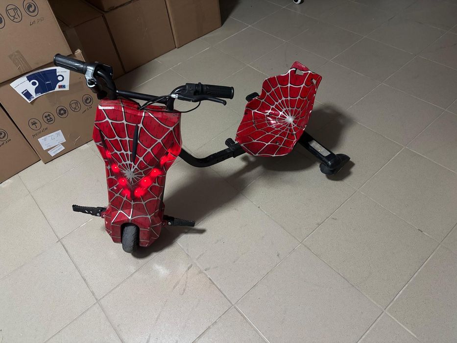 Vând tricicleta electrica miria , stare funcțională