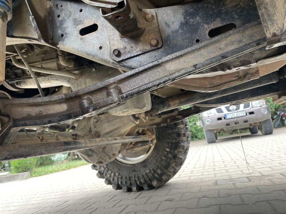 Vand Nissan Patrol y60 - autoutilitara