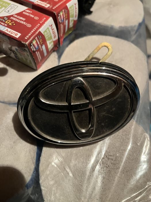 Значок Toyota Ekcif оригинал