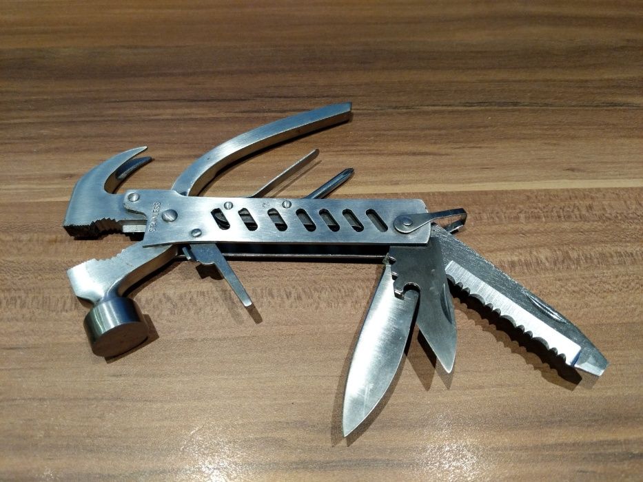 Мулти тул с 9 инструмента