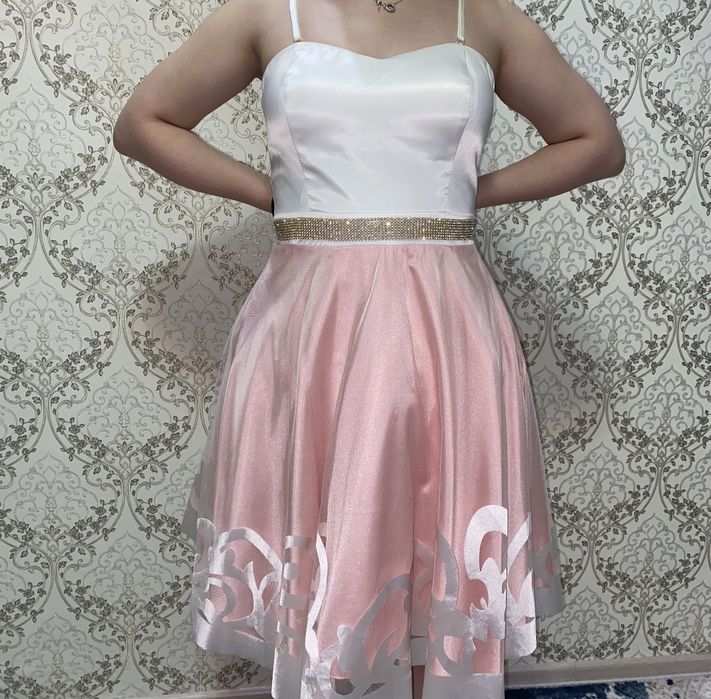 Платье вечерное