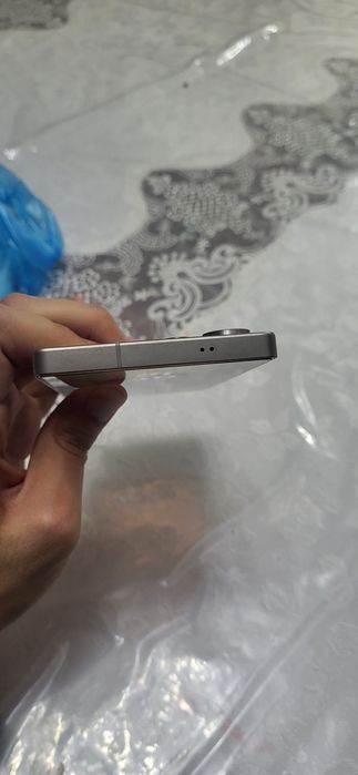 Samsung S25 ultra ideal xolatda