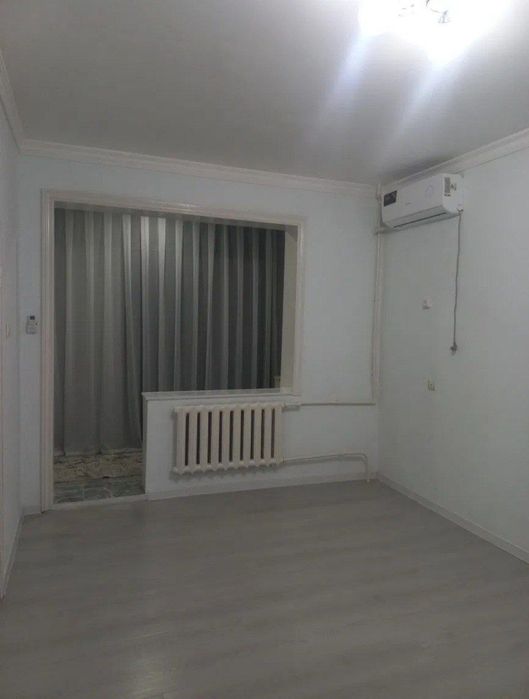 На продаже 1в2 комнатная 2-Этаж, Юнусабад-7