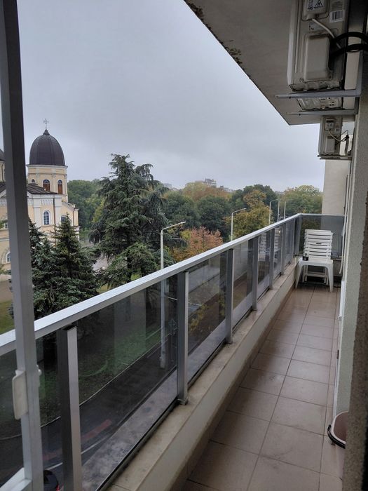 Дава се под наем Двустаен апартамент в Русе, Възраждане - 65 кв.м за 450 € - Снимка #4