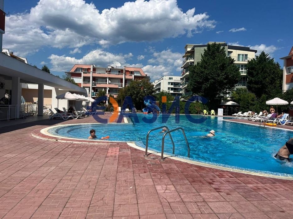 Продава се Двустаен апартамент в к.к. Слънчев бряг - 61 кв.м за 1214 €/кв.м - Снимка #9