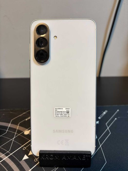 Samsung A56 / Silver / 256 GB / 8 GB RAM / Garantie * Krom Amanet Margeanului *