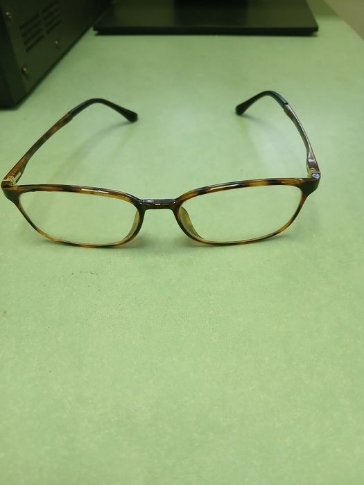 Продам очки для зрения