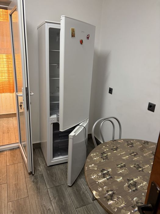 Inchiriez apartament 2 camere!