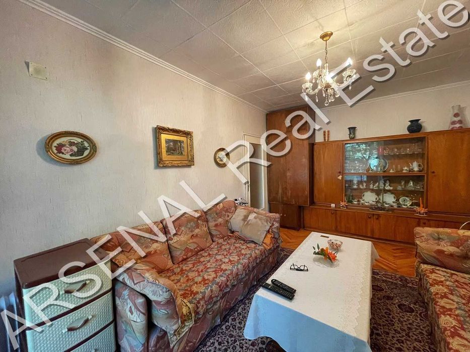 Дава се под наем Двустаен апартамент в София, Център - 74 кв.м за 398.82 € - Снимка #3