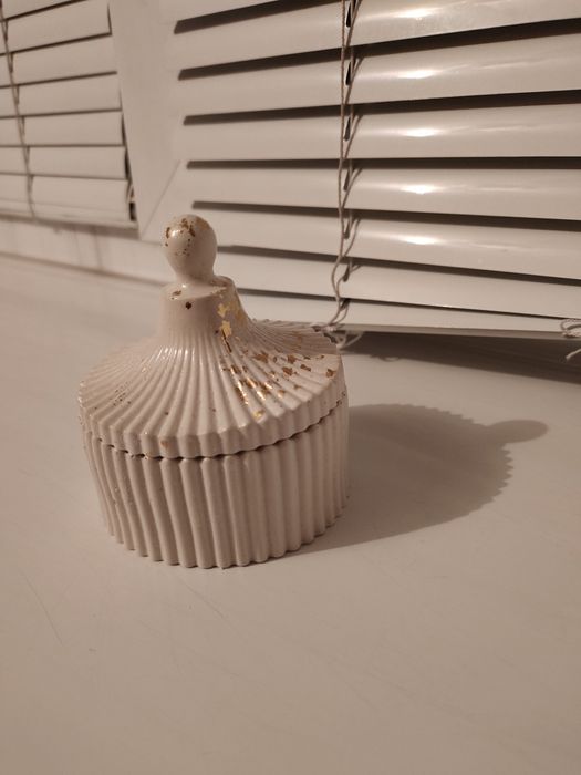 200 тн тойбастарға  шкатулка