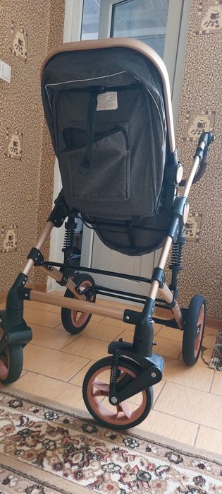 Продам коляску Teknum