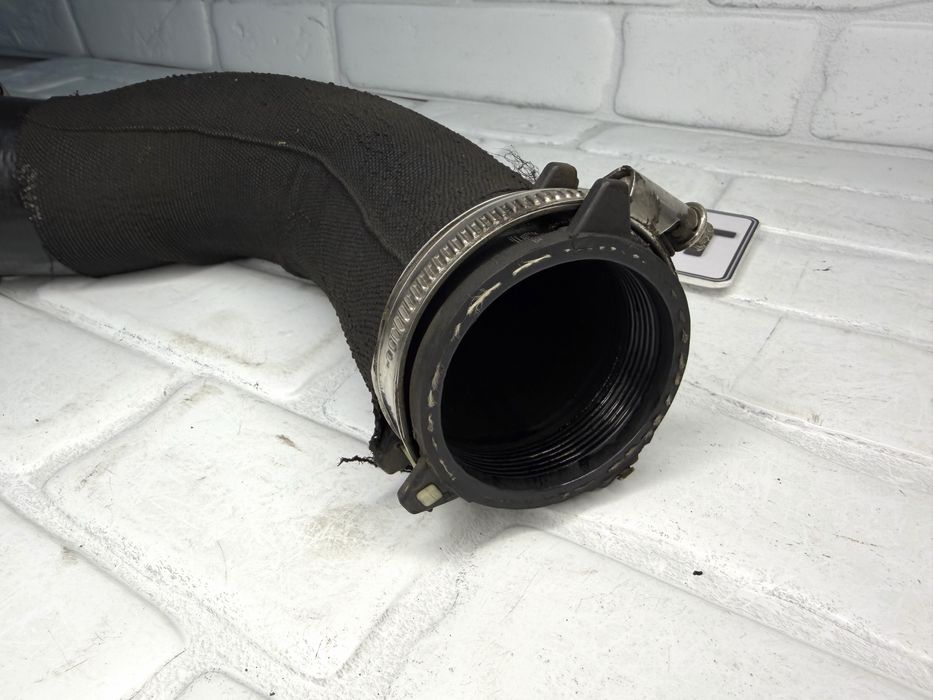 Маркуч AUDI A6 A7 C7 4G 4G0145737AE